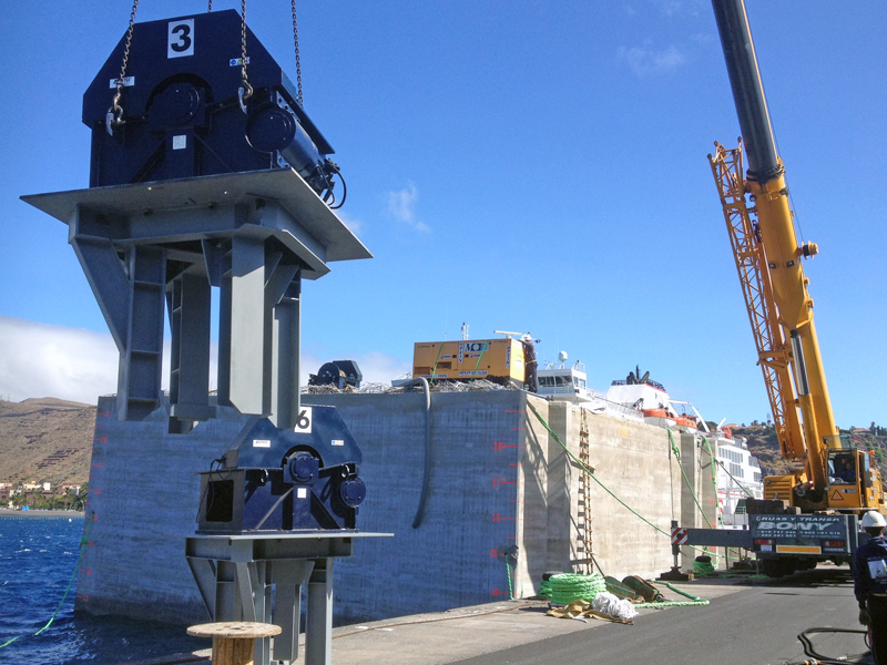winches para trabajos submarinos y obras marítimas en Canarias