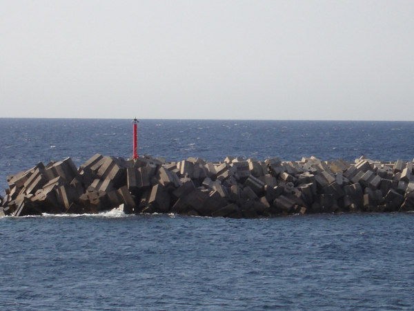 construcción de escolleras en Canarias